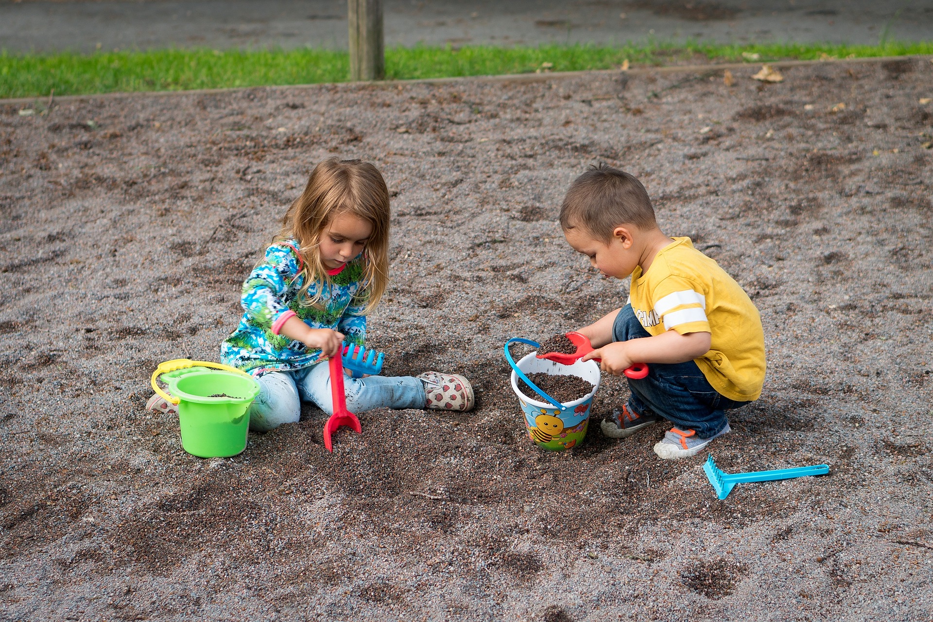 children-g51dd364f8_1920.jpg