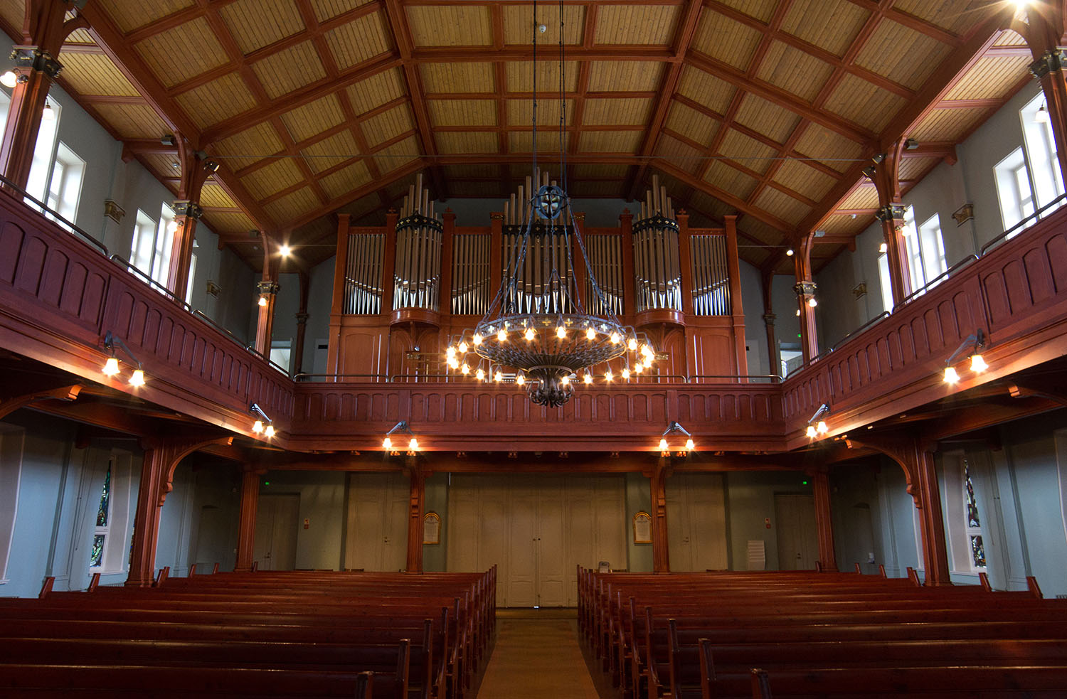 Öppna bilden i större format Orgelläktaren i Brändö kyrka
