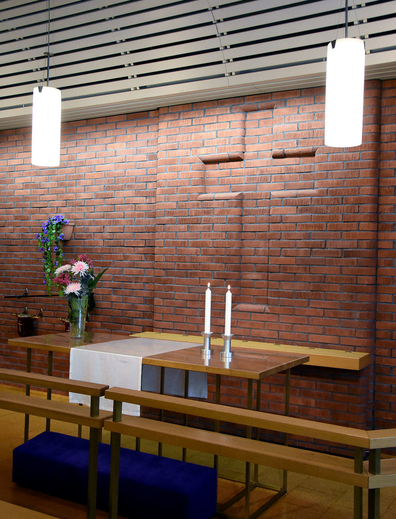 Altaret i Korsnästågets församlingscenters kapell