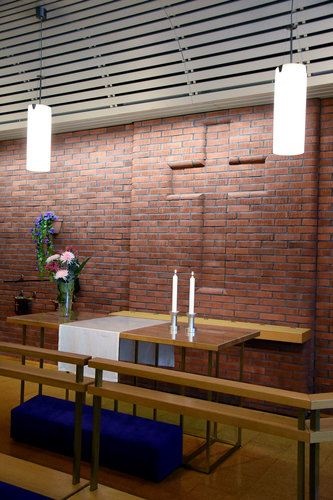 Altaret i Korsnästågets församlingscenters kapell