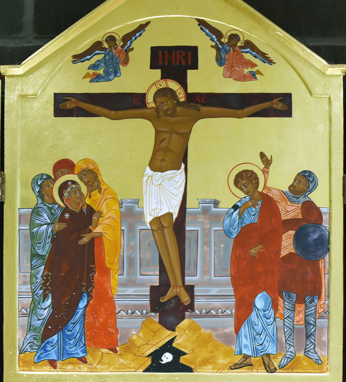 Närbild av motivet Korsfästelsen i Erland Forsbergs altarskåp Passionsdramat i Alskathemmet