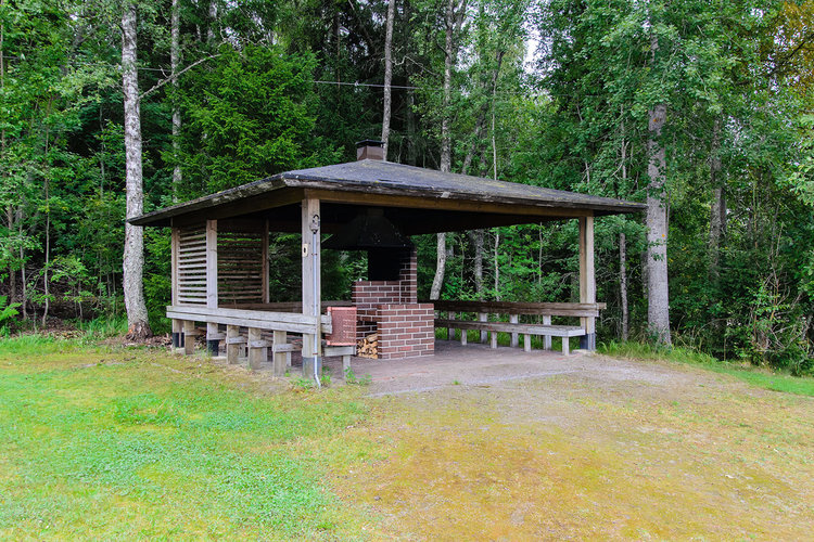 Öppna bilden i större format Grillplatsen vid Lepikko lägergård